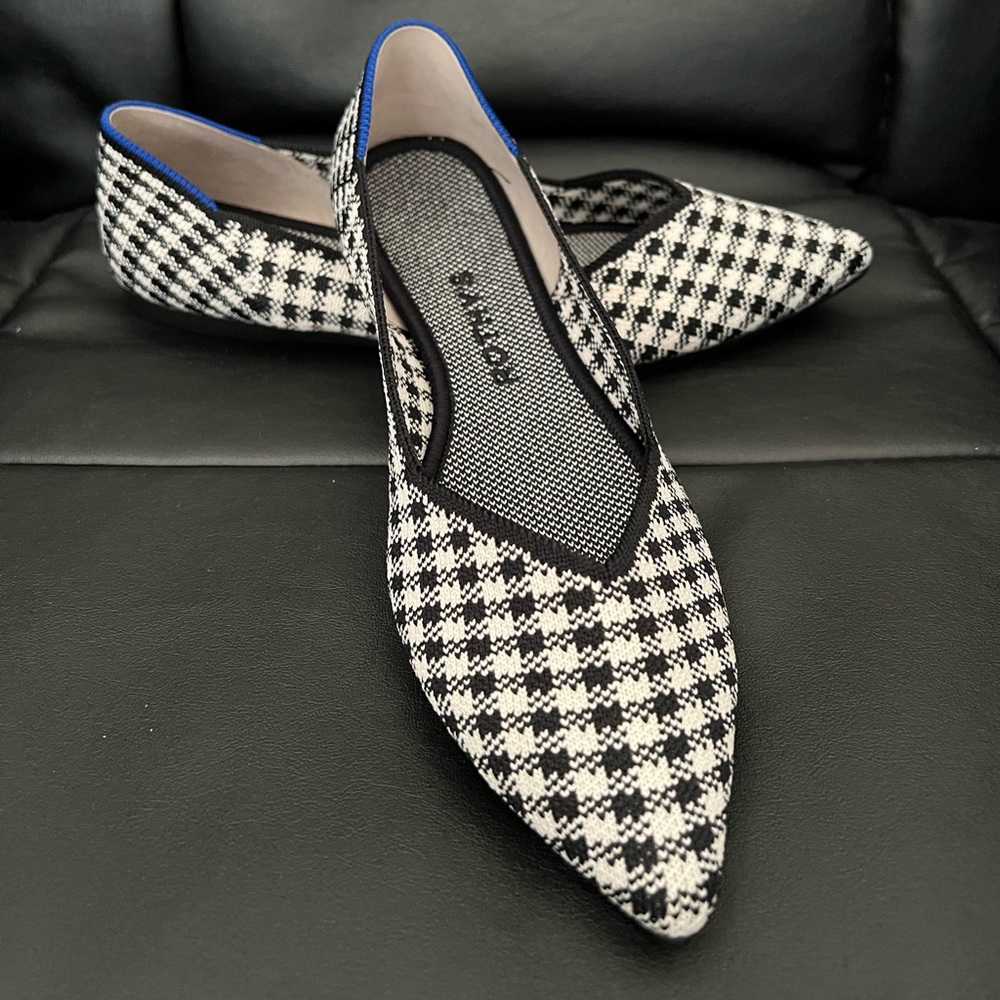 The Picnic Rothy’s.  New and never worn.  Size 7.